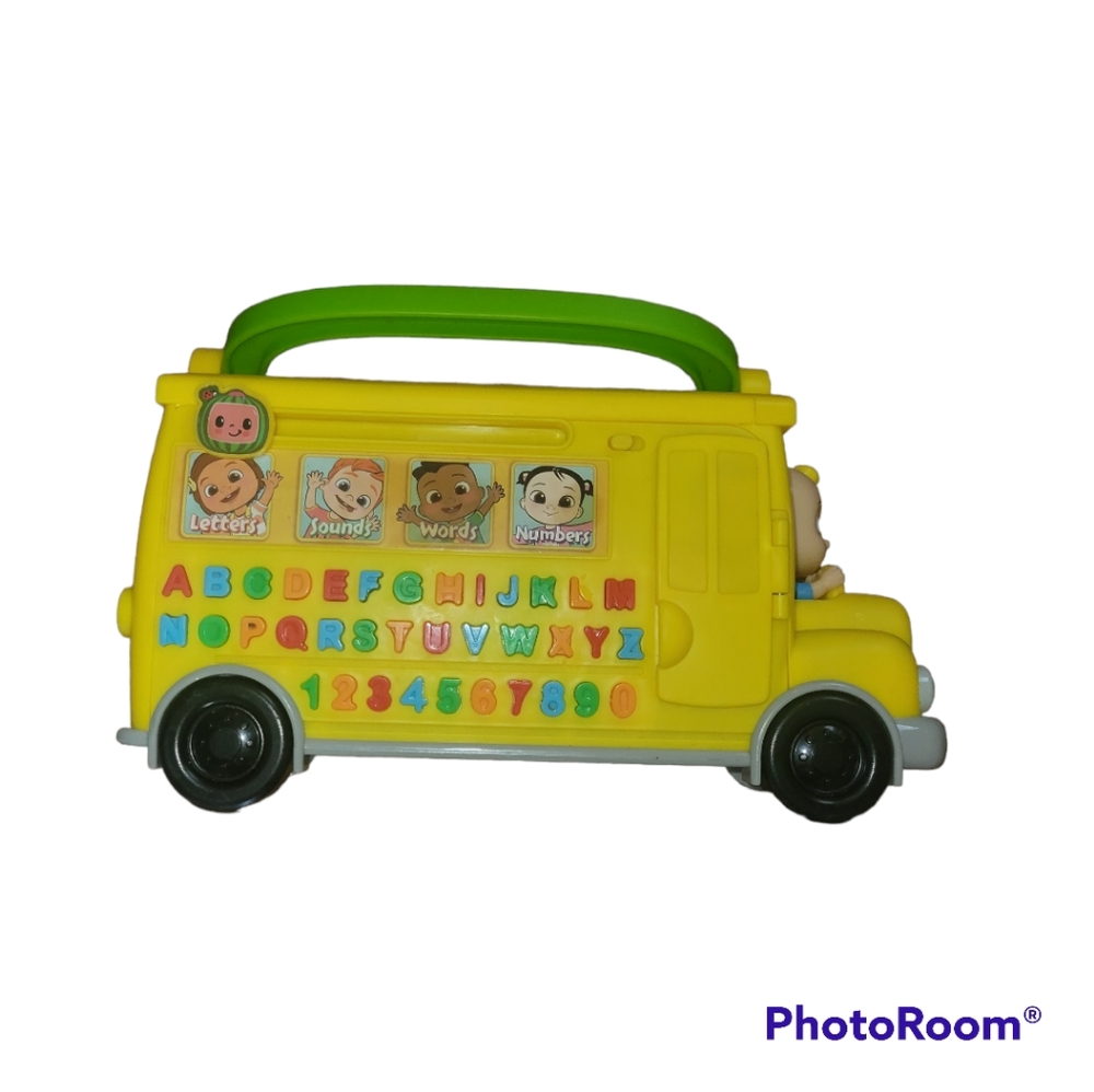 Cocomelon Musical Learning Bus